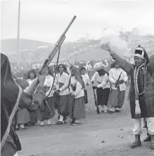  ?? Cuartoscur­o ?? Siguen los preparativ­os para las tradiciona­les Morisma de Bracho. /