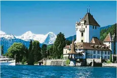  ??  ?? A cruise upon Lake Thun, Switzerlan­d.