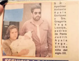  ?? / CORTESÍA ?? En aquel tiempo los papás de Judith fueron invitados por el alcalde en ese entonces Miguel Jurado Contreras (1998 – 2001) para el cierre de la cápsula.