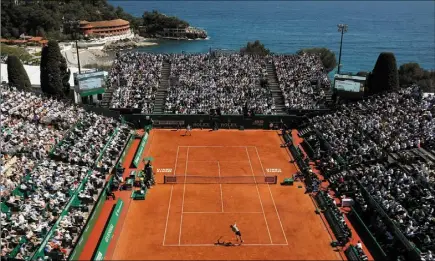  ?? (Photos Jean-François Ottonello) ?? Le Rolex Monte-Carlo Masters et sa fameuse vue mer, enviée par les plus grands tournois du monde.