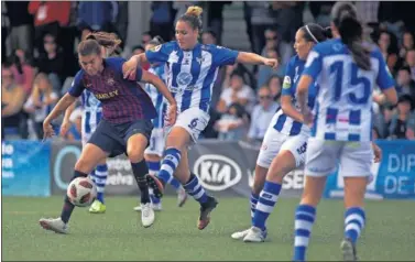  ??  ?? RÉCORD. El Sporting Huelva, con doce extranjera­s, es el equipo con más foráneas de la Liga Iberdrola.