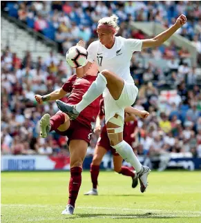  ?? GETTY IMAGES ?? Hannah Wilkinson attempts to control the ball during the Football Ferns’ win over England last year.