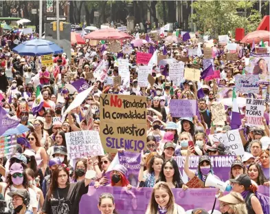  ?? ARCHIVO LAURA LOVERA ?? Feministas durante
la marcha del 8M