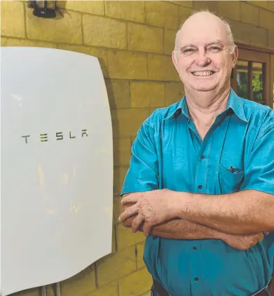  ?? POWER UP: Barry Lowe is participat­ing in an Ergon Energy battery storage and solar trial. Picture: SHAE BEPLATE ??
