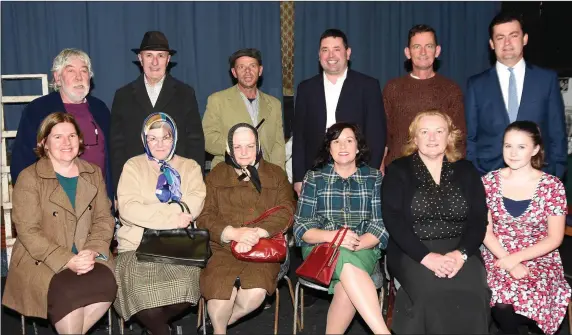  ??  ?? The director Kevin O’Shea (back left standing) with the cast of Big Maggie in the Shoestring Theatre Company’s production at the Schoolyard Theatre Charlevill­e.