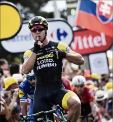  ?? (Photo AFP) ?? Deuxième succès sur le Tour, hier pour Groenewege­n.