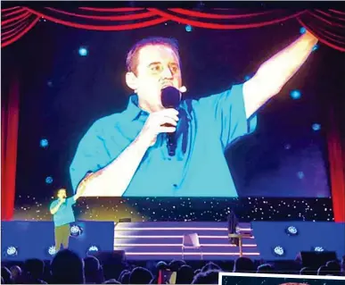  ?? ?? OVERCOME: An emotional Peter Kay opened his much-anticipate­d tour to a rapturous standing ovation