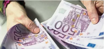  ?? — EPA ?? Still supreme: Cash made up around 79% of everyday payments across the euroarea last year, according to a European Central Bank study.