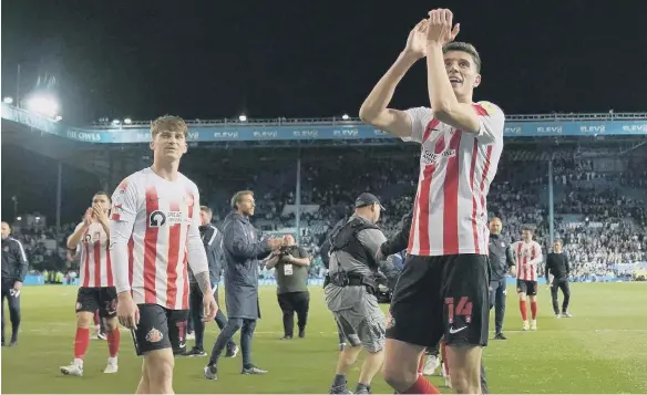  ?? ?? Ross Stewart applauds the Sunderland fans after the game at Hillsborou­gh.