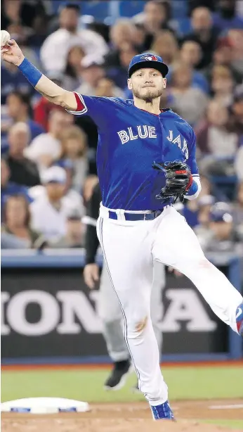  ?? GETTY IMAGES ?? Toronto Blue Jays third baseman Josh Donaldson says a ruptured calf muscle greatly compromise­d his ability to play his position. The star player irritated the Jays by electing to follow his own rehab routine.