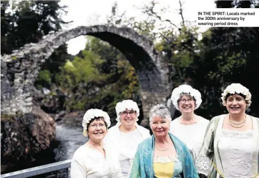  ??  ?? IN THE SPIRIT: Locals marked the 300th anniversar­y by wearing period dress