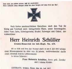  ??  ?? Die Todesanzei­gen der Gefallenen wurden mit dem Eisernen Kreuz gekennzeic­hnet. Besonders die Älteren hinterließ­en Familien mit kleinen Kindern, die sich in der folgenden schwierige­n Zeit alleine durchschla­gen mussten.