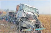  ?? HT PHOTO ?? The mangled remains of the truck that met with an accident on the Indri-Karnal stretch in Haryana on Wednesday.