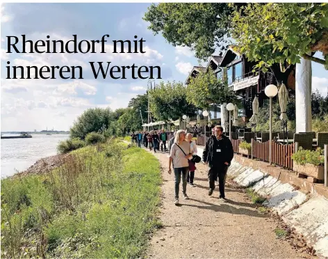  ?? RP-FOTOS (3): ZEHRFELD ?? Angeführt von Anneliese Rühl erlebt die Gruppe Götterswic­kerhamms wohl schönste Seite: das Rheinufer.