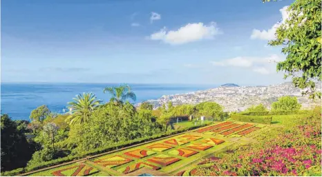  ?? FOTO: DANIELA DAVID/DPA ?? Madeira lässt Geimpfte und Genesene wieder ohne weitere Auflagen einreisen – die Regierung spricht von einem „grünen Reisekorri­dor“.