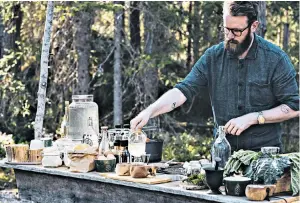  ?? ?? ih It’s not easy to impress a jaded NYC dining crowd, but Brooklyn Grange’s rooftop feasts seem to do the trick
h Forest foraging: Huuva Hideaway in Swedish Lapland