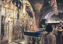  ?? PALLAVA BAGLA / GETTY ?? Altar del Gólgota, en la iglesia del Santo Sepulcro