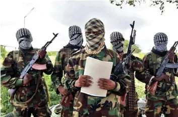  ?? DR ?? O grupo extremista al-shabab ocupa a sede do distrito desde a passada quarta-feira