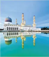  ?? Picture: 123rf.com/rumandawi ?? DISRESPECT­ED Kota Kinabalu City Mosque.