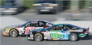  ?? CLIFFORD SKARSTEDT/POSTMEDIA, FILE ?? D.J. Kennington, left, races alongside J.R. Fitzpatric­k during a NASCAR Canadian Tire series 250 event in 2011. Kennington has an opportunit­y to qualify for this year’s Daytona 500.