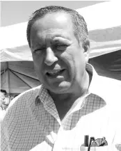  ?? Carlos Luna ?? Teodoro Barraza López, diputado federal por Baja California.