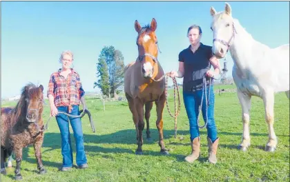  ?? Photo / Supplied ?? Lisa Ryan (left) and Cara Burgess and horses Noah (right), Madi and miniature pony Poppy are putting on a series of horse-related workshops in the Waipa¯ .