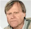  ??  ?? Below: Roy Cropper (David Neilson)