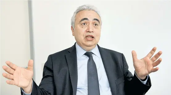  ??  ?? China sei inzwischen bei grüner Energie führend, sagt IEA-Chef Fatih Birol. Er möchte die Agentur für Schwellenl­änder wie China öffnen.