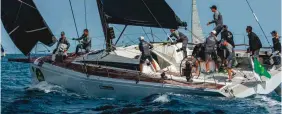  ??  ?? I VINCITORI DELLA GIRAGLIA: Il Maxi 72 Momo di Dieter Schön e il ClubSwan 50 Skorpios di Andrey Konogorov, sono i vincitori in IRC e ORC overall.