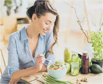  ??  ?? Adopt a healthier diet of fruiit, vegetables and salad (photo: PA)