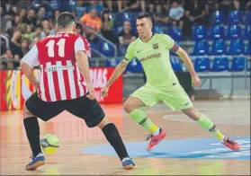  ?? FOTO: MANEL MONTILLA ?? Sergio Lozano capitaneó al Barça Lassa a la victoria y marcó el tercer gol