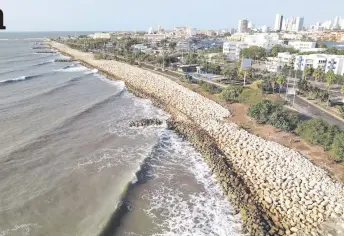  ?? ?? Aerial view of the coastline of Cartagena city, Colombia. — AFP photos