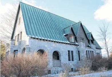  ?? CONTRIBUTE­D ?? The stone house located at the former Upper Clements Park was destroyed by fire March 30.