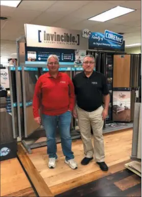  ?? PHOTO COURTESY GREATER ONEIDA CHAMBER OF COMMERCE ?? Mazzullo and Sons Carpet One will be awarded the 2018Longev­ity Award at the Greater Oneida Chamber of Commerce’s annual dinner on Friday, Nov. 2, 2018.