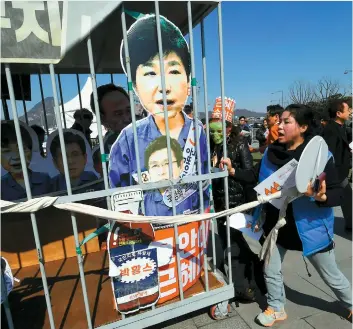  ??  ?? L’ex-présidente Park Geun-hye a été destituée en décembre après une campagne de manifestat­ions qui a rassemblé plusieurs centaines de milliers de personnes.