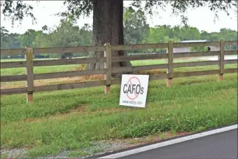  ?? Blake Silvers ?? This sign is one of many across central Gordon County in opposition of concentrat­ed animal feeding operations such as the proposed large operation off Evergreen Road at Nesbitt Loop.