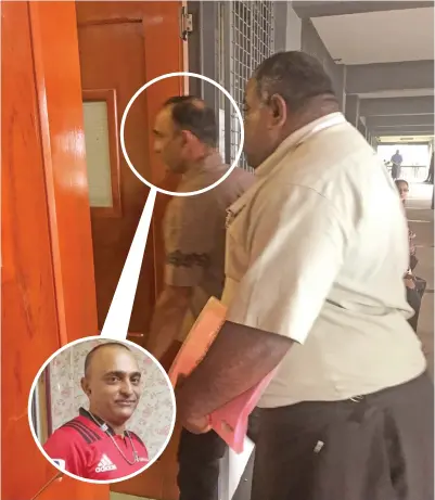  ?? Photo: Shratika Naidu ?? Hasim Khan (also in inset photo) escorted by Seaqaqa Police officer to Magistrate Court in Labasa on September 22, 2020.