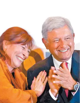  ?? HÉCTOR TÉLLEZ ?? La hija de Manuel J. Clouthier y el precandida­to de Morena-PT-PES.