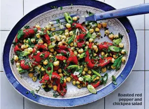  ??  ?? Roasted red pepper and chickpea salad