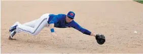  ?? JOE ROBBINS/Getty Images files ?? Matt Hague was called up by the Toronto Blue Jays this week as the club seeks
to deepen its bench for its series against the Philadelph­ia Phillies.