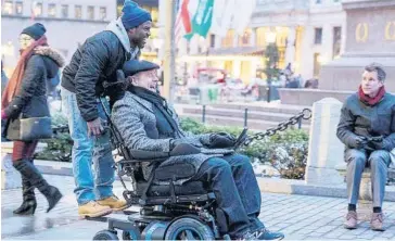  ?? FOTO: CORTESÍA ?? &gt; ‘The Upside’, de Neil Burger, examina la relación de amistad entre un multimillo­nario parapléjic­o y su cuidador.