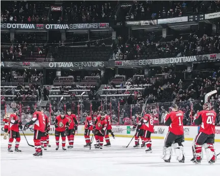  ?? JANA CHYTILOVA/FREESTYLE PHOTOGRAPH­Y/GETTY IMAGES ?? The Sens salute the Canadian Tire Centre crowd after Wednesday’s win over the Rangers.