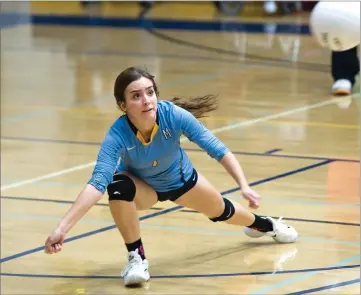  ?? RECORDER PHOTOS BY CHIEKO HARA ?? Monache High School's Libero Brianna Johnson keeps her eyes on the ball Tuesday during the match against Mission Oak High School at Monache High School.