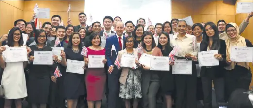  ??  ?? BRITISH Ambassador Daniel Pruce with the 2018-2019 Chevening Awardees