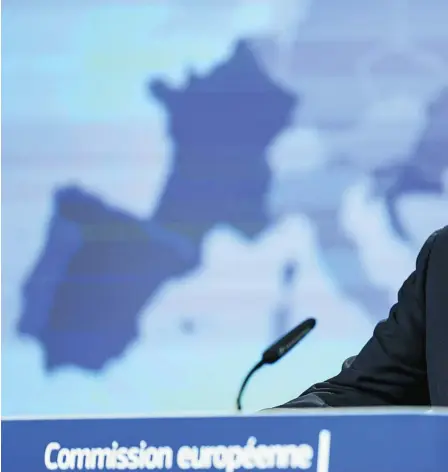  ??  ?? El comisario de Economía europeo, el italiano Paolo Gentilone