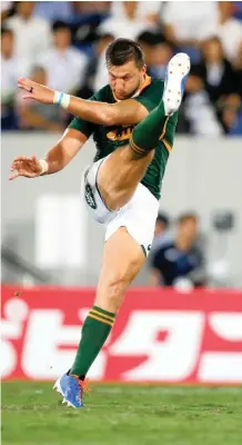  ?? STEVE HAAG SPORTS Hollywoodb­ets ?? Handré Pollard of South Africa during the Rugby World warm up match against Japan at the Rugby Stadium, Saitama prefecture, Kumagaya,
|