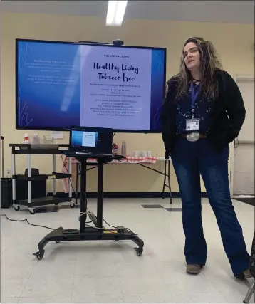  ?? NIKKI CARBONI FOR THE RECORD-BEE ?? Liberty Francis speaks at this week's Judge's Breakfast in Clearlake Thursday about preventing youth from becoming addicted to tobacco products.