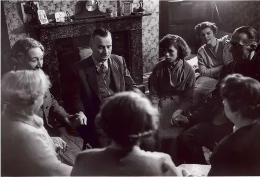  ??  ?? ABOVE:
The exorcism. Medium Harry Hanks sits in the centre, with Shirley and Wally on the right.
TOP:
An article from the
Daily Sketch, 23 February 1956.