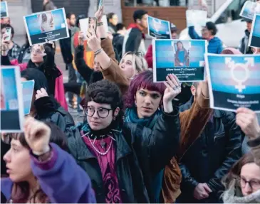  ?? FOTO LAPRESSE ?? Diritti transgende­r Una manifestaz­ione a Torino nell’ottobre 2023