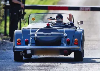 ??  ?? 2019
In March, Iain Duncan Smith arrives at Chequers in his open-top Morgan sports car for a meeting with the Prime Minister amid growing rumours that there is to be a Cabinet revolt against her
